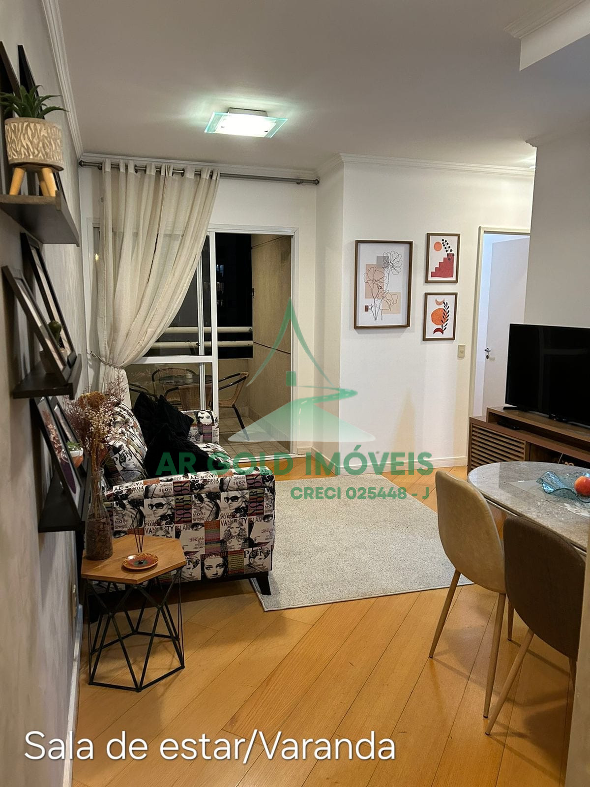 Apartamento para locação em Pinheiros | 2 dormitórios | 51m² | Mobiliado | 1 vaga | Próx. Metrô