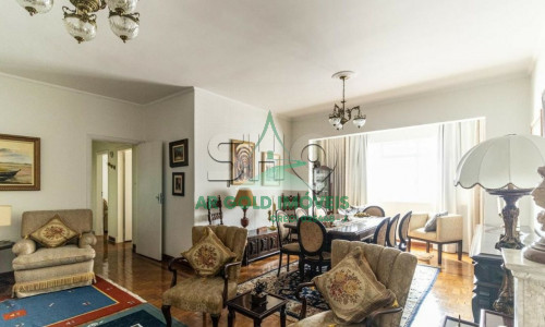 Apartamento à venda em Higienópolis | 3 dormitórios | 178m² | Andar alto | Próx. Metrô | 1 vaga