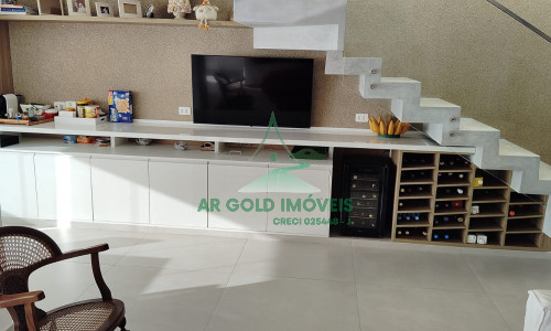 Cobertura à venda na Riviera | 5 suítes | Piscina privativa | Pé na areia