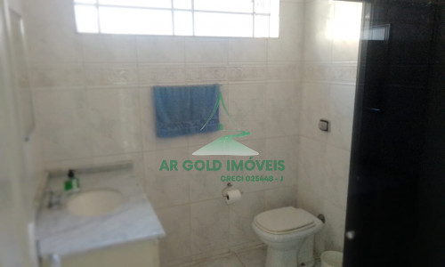 Casa térrea à venda no Parque São Domingos | 2 dormitórios | Edícula | Quintal | 1 vaga