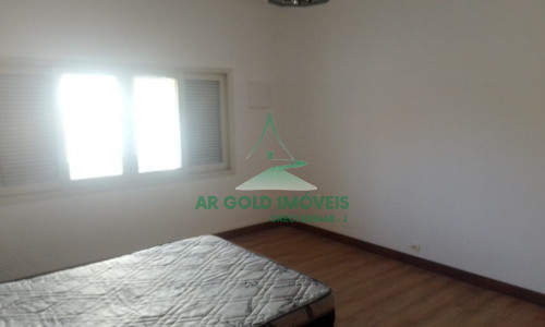 Casa térrea à venda no Parque São Domingos | 2 dormitórios | Edícula | Quintal | 1 vaga