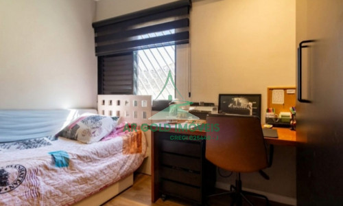 Sobrado à venda na Zona Oeste | 3 dormitórios | Suíte | 1 vaga | Churrasqueira | 140m²