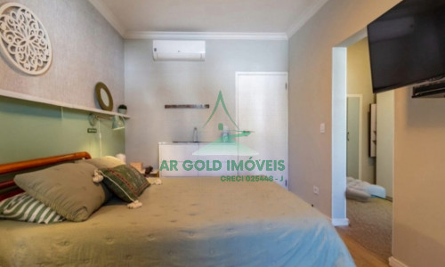 Sobrado à venda na Zona Oeste | 3 dormitórios | Suíte | 1 vaga | Churrasqueira | 140m²