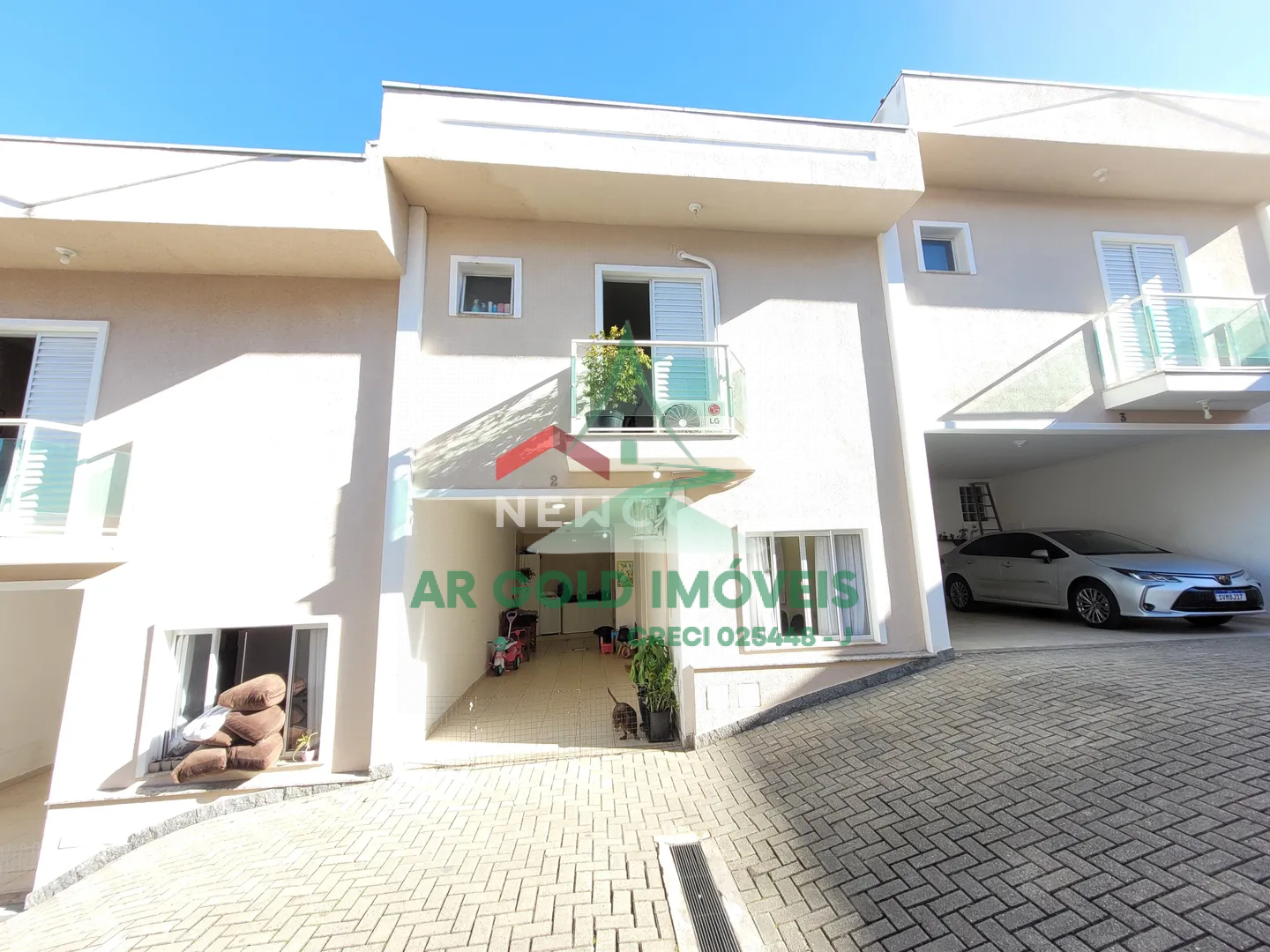 Casa à venda no Jardim Nossa Senhora do Carmo | 3 dormitórios | 1 suíte | 100m² | 2 vagas