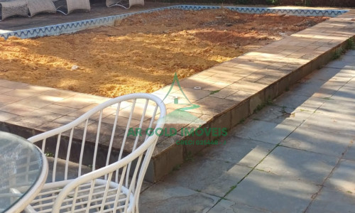 Casa à venda e locação | 360m² | 525m² terreno | Quintal | 8 vagas | Alto padrão