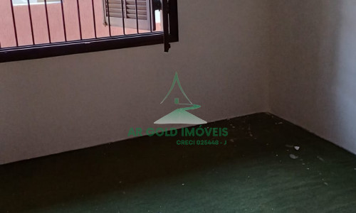 Casa à venda e locação | 360m² | 525m² terreno | Quintal | 8 vagas | Alto padrão