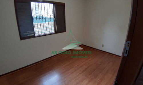 Casa à venda no Jardim Bonfiglioli | 280m² | 3 dormitórios | 4 vagas | Oportunidade