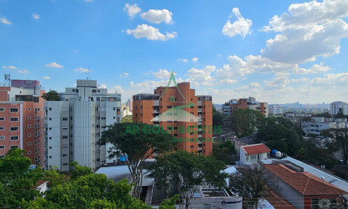 Apartamento à venda em Pinheiros | 2 vagas | Alto padrão | Prédio novo | Lazer completo