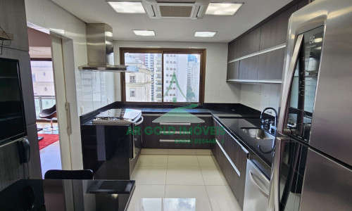 Apartamento duplex à venda no Jardim Paulista | 3 dormitórios | 2 pavimentos | Alto padrão