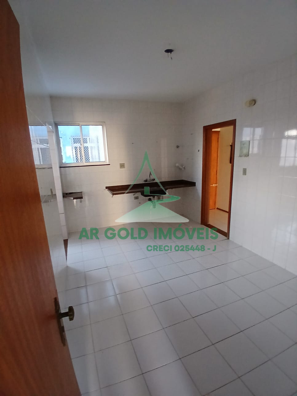 Apartamento à venda na Lapa | 85m² | 2 dormitórios | Amplo e bem localizado