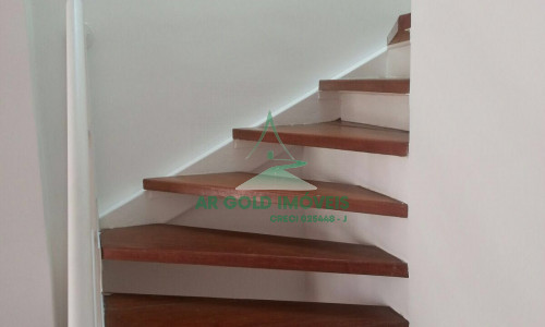 Casa para locação na Pompeia | 2 dormitórios | 2 vagas | churrasqueira privativa