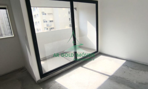 Sala comercial à venda em Cerqueira César | 35m² | Próximo ao metrô | Prédio moderno