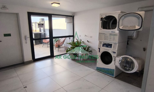 Sala comercial à venda em Cerqueira César | 35m² | Próximo ao metrô | Prédio moderno
