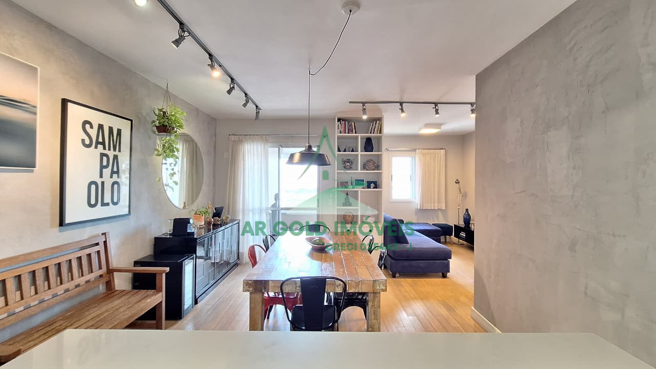 Apartamento à venda na Água Branca | 70m² | 2 dormitórios (1 suíte) | 1 vaga | Varanda