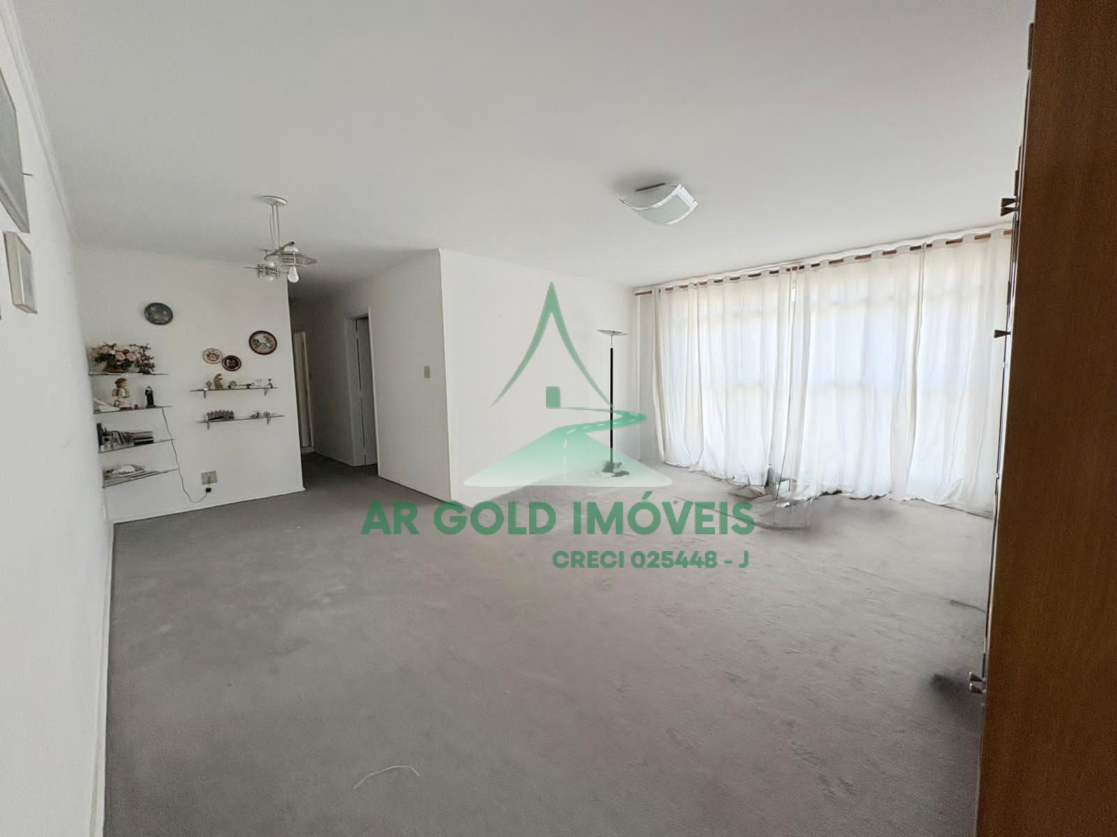Apartamento à venda em Pinheiros | 111m² | 3 dormitórios | 1 vaga | Andar alto