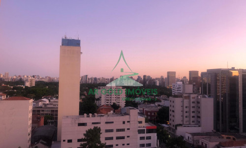 Apartamento à venda em Pinheiros | 111m² | 3 dormitórios | 1 vaga | Andar alto