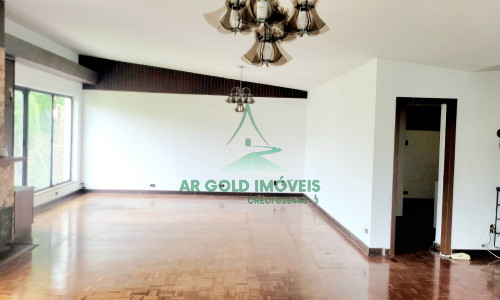 Casa para locação em Perdizes | 430m² | 7 dormitórios | 4 vagas | Uso comercial ou residencial