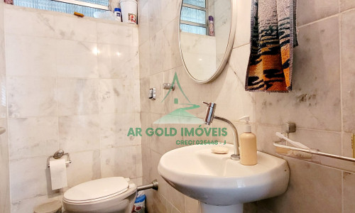 Casa para locação em Perdizes | 430m² | 7 dormitórios | 4 vagas | Uso comercial ou residencial