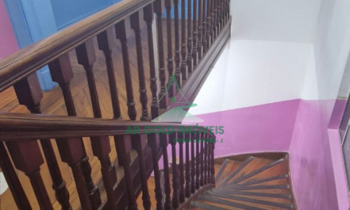 Casa comercial para locação na Bela Vista | 408m² | Amplo estacionamento | Excelente localização