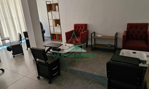 Casa comercial à venda ou locação em Perdizes | 550m² | 4 vagas | Rooftop | Piscina