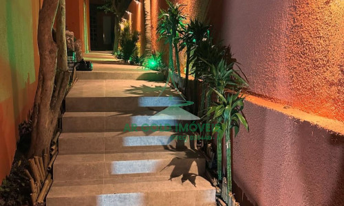 Casa comercial à venda ou locação em Perdizes | 550m² | 4 vagas | Rooftop | Piscina