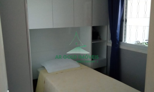 Casa à venda no Jaraguá | 3 dorms (1 suíte) | 3 andares | Churrasqueira | 1 vaga