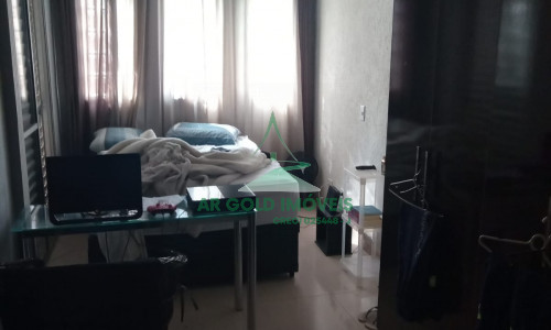 Casa à venda no Jaraguá | 3 dorms (1 suíte) | 3 andares | Churrasqueira | 1 vaga