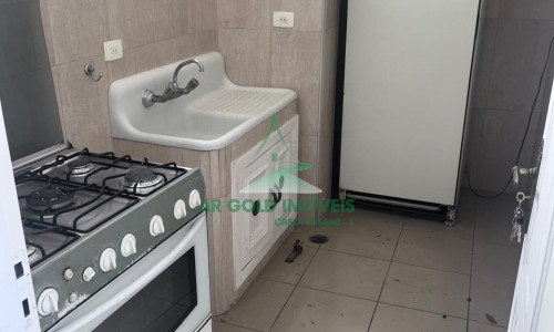 Casa para locação na Vila Madalena | 400m² | 3 dorms (2 suítes) | 7 vagas | Escritório