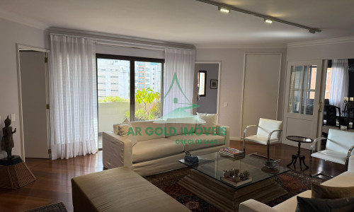 Apartamento para locação no Edifício Villa D’Este | 224m² | 2 suítes | 3 vagas | Mobiliado