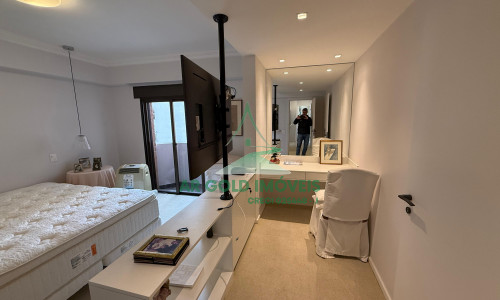 Apartamento para locação no Edifício Villa D’Este | 224m² | 2 suítes | 3 vagas | Mobiliado