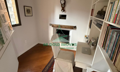 Apartamento para locação no Edifício Villa D’Este | 224m² | 2 suítes | 3 vagas | Mobiliado