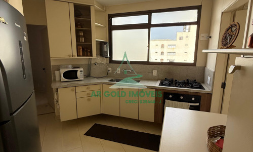 Apartamento para locação no Edifício Villa D’Este | 224m² | 2 suítes | 3 vagas | Mobiliado