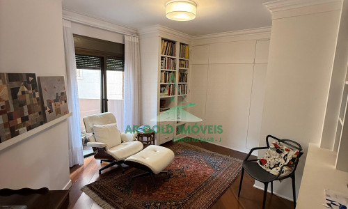 Apartamento para locação no Edifício Villa D’Este | 224m² | 2 suítes | 3 vagas | Mobiliado