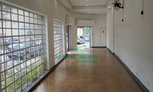 Loja comercial para locação na Lapa | 100m² | Esquina | 2 vitrines | Alto fluxo