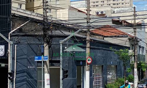 Loja comercial para locação na Lapa | 100m² | Esquina | 2 vitrines | Alto fluxo