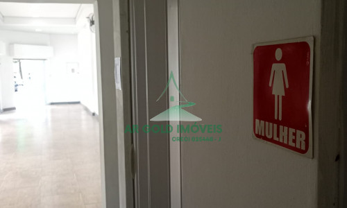 Loja comercial para locação na Lapa | 100m² | Esquina | 2 vitrines | Alto fluxo