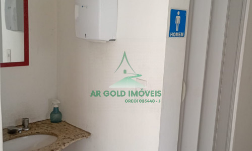 Loja comercial para locação na Lapa | 100m² | Esquina | 2 vitrines | Alto fluxo