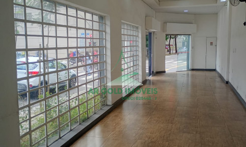 Loja comercial para locação na Lapa | 100m² | Esquina | 2 vitrines | Alto fluxo