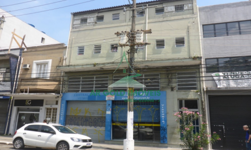 Prédio comercial à venda na Lapa | 450m² construídos | 250m² terreno | Renda locada