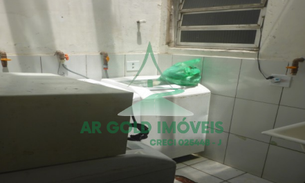 Prédio comercial à venda na Lapa | 450m² construídos | 250m² terreno | Renda locada