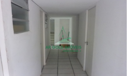 Prédio comercial à venda na Lapa | 450m² construídos | 250m² terreno | Renda locada