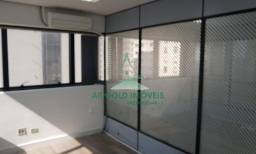 Sala comercial à venda e locação em Perdizes | 47m² | 2 banheiros | 1 vaga