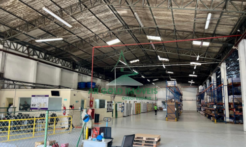 Galpão logístico para locação na Vila Leopoldina | 9.507m² | 37 docas | pé-direito alto