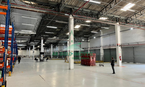 Galpão logístico para locação na Vila Leopoldina | 9.507m² | 37 docas | pé-direito alto