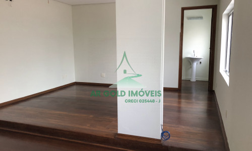 Conjunto comercial na Faria Lima | 134m² | reformado | 5 salas | terraço