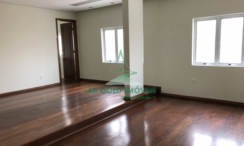 Conjunto comercial na Faria Lima | 134m² | reformado | 5 salas | terraço