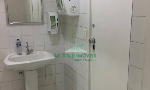 Conjunto comercial para locação na Faria Lima | 137m² | reformado | 5 salas | terraço