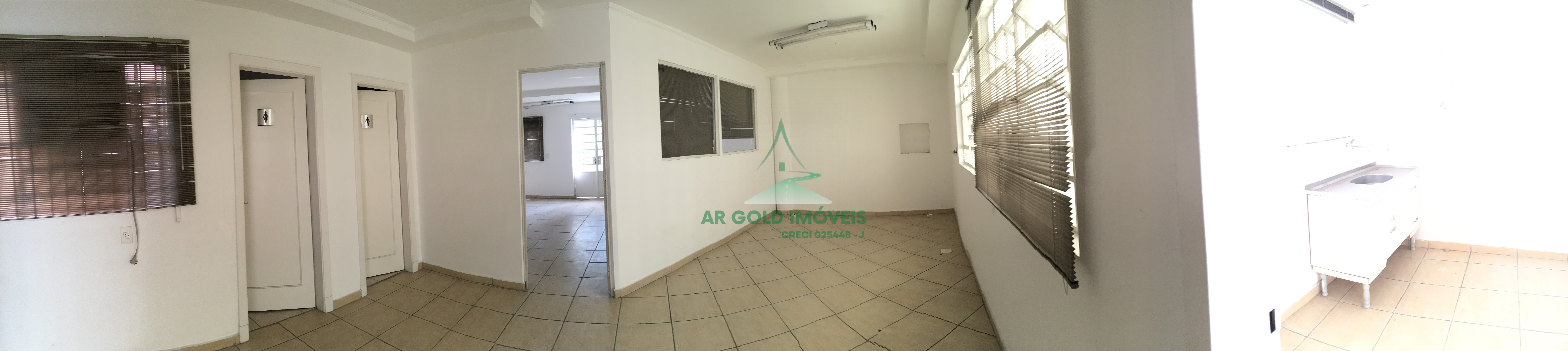 Conjunto comercial na Faria Lima | 102m² | 2 banheiros | copa | funcional