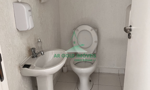 Conjunto comercial na Faria Lima | 137m² | 4 salas | recepção | pronto