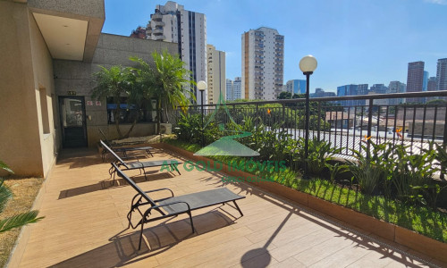 Apartamento mobiliado no Itaim Bibi | 40m² | varanda | andar alto | 1 vaga